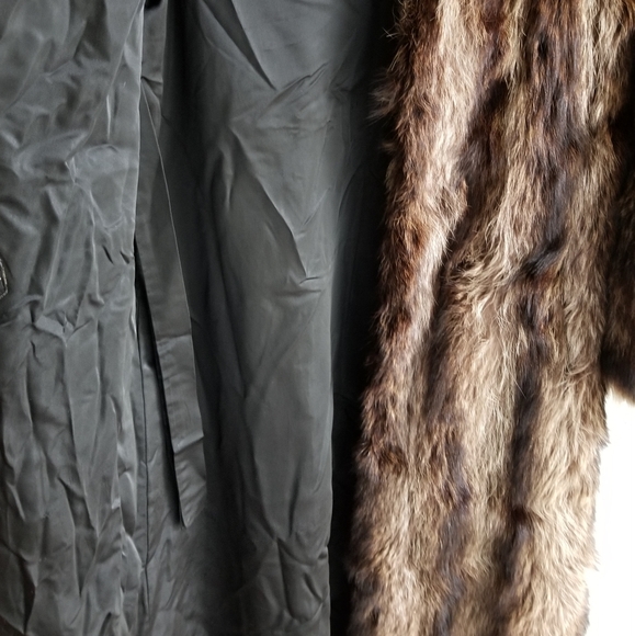🧥VINTAGE FUR COAT - Picture 9 of 12